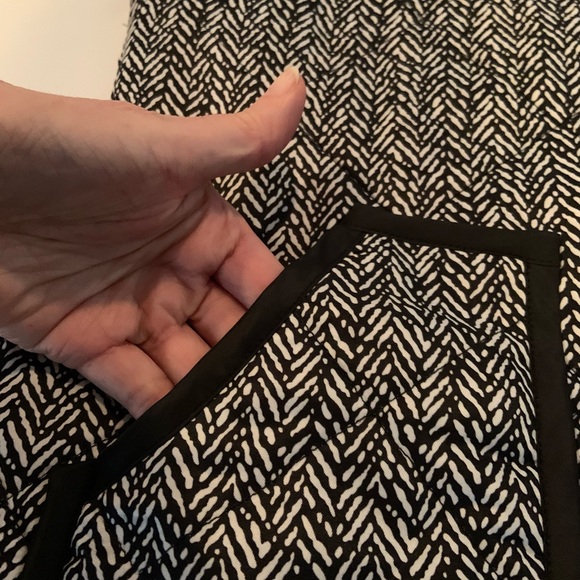 Oklahoma Sooners OU Woman’s Puffer Vest Gameday Couture Full Zip Size Small NWOT - Picture 3 of 9